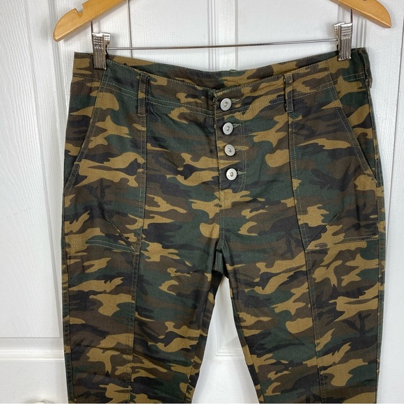 NWT Camo Button-Up Pants size M - Picture 5 of 9